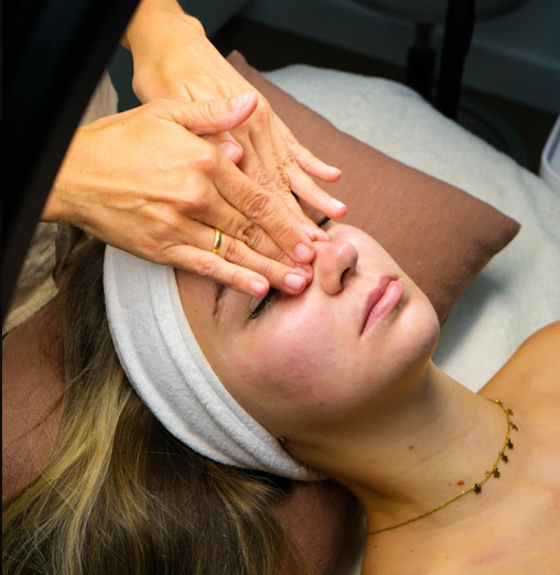 Tratamiento facial en MARSO Medicina Estética
